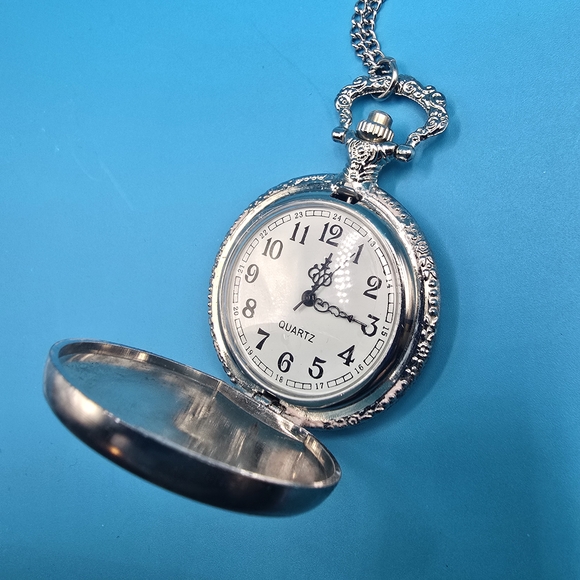 Silver Quartz Steampunk Pendant  Watch - Picture 2 of 9